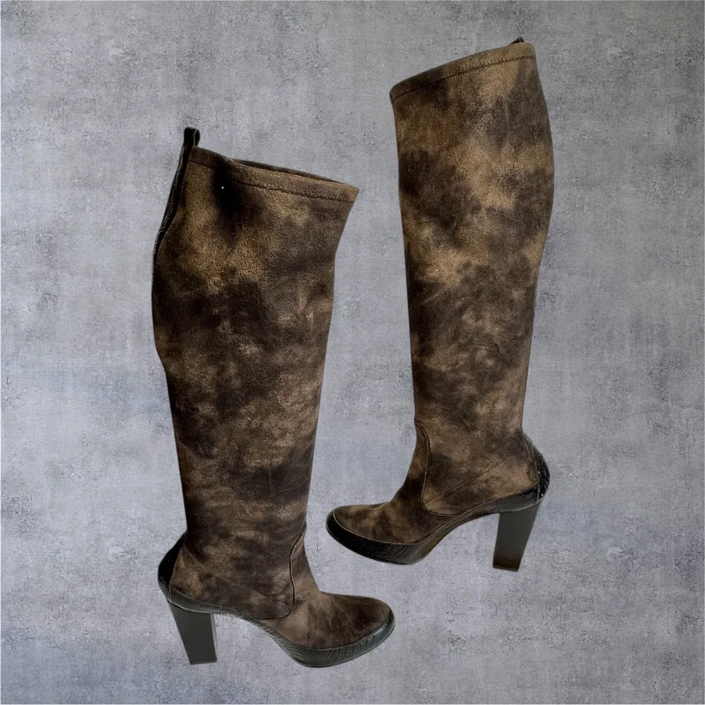 Donald J Pliner Chenia Boots Womens 9.5 Brown Suede Croc Block Heel Excellent